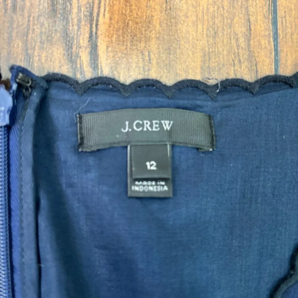 J. Crew Top 12 Navy Blue Swiss Dot Peplum Flutter Sleeve Scalloped V-Neck Blouse - Picture 10 of 11